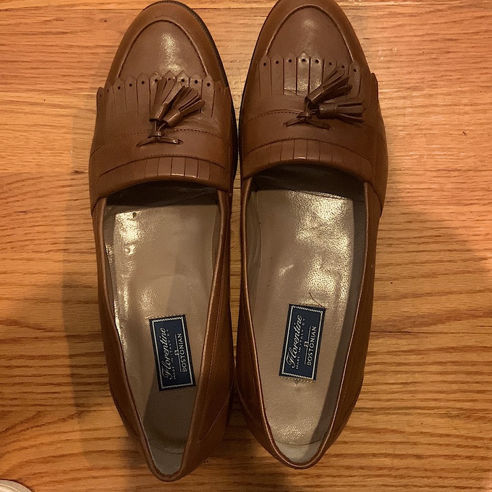 Bostonian Loafers w/ Tassel